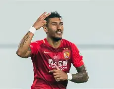 包含广州恒大团结一心冲刺亚冠，力争卫冕的词条