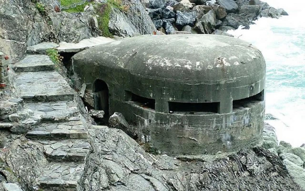 包含强硬防线稳坐防御堡垒，毫不留情的词条